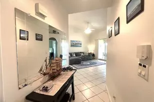 6880 Huntington Lakes Cir, Naples, FL 34119 - Photo 4