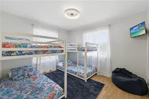 4690 Parrot Ave, Naples, FL 34104 - Photo 32