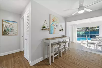 4690 Parrot Ave, Naples, FL 34104 - Photo 10