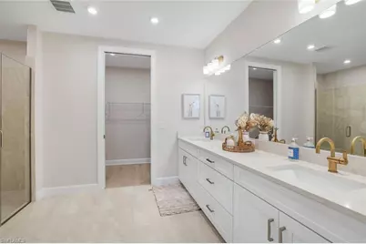 15336 Lucerna St #104, Naples, FL 34114 - Photo 10