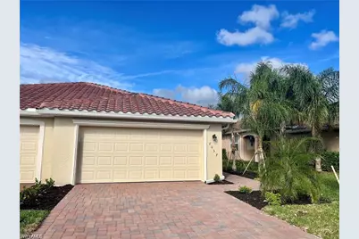2057 Tamarron Ln, Naples, FL 34120 - Photo 10