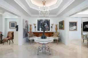 247 6th St N, Naples, FL 34102 - Photo 8