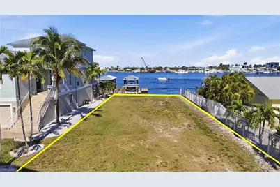 327 Fairweather Ln, Fort Myers Beach, FL 33931 - Photo 2