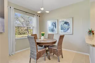 3445 Laurelgreens Ln S, Naples, FL 34119 - Photo 16