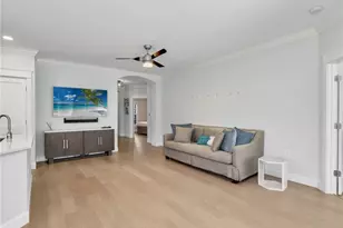 6355 Lexington Ct, Naples, FL 34110 - Photo 10