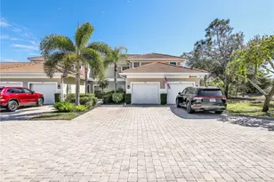 6355 Lexington Ct, Naples, FL 34110 - Photo 2