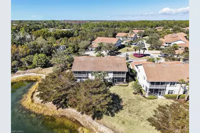 6355 Lexington Ct #102, Naples, FL 34110 - Photo 4