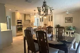 1261 Pine Ridge Rd, Naples, FL 34108 - Photo 8