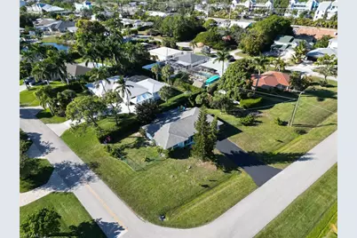 105 Valley Dr, Bonita Springs, FL 34134 - Photo 24