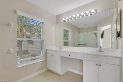 1180 Oxford Ln, Naples, FL 34105 - Photo 20