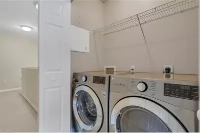 1180 Oxford Ln, Naples, FL 34105 - Photo 22