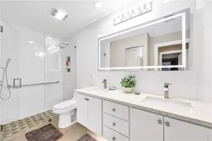 5781 Drummond Way, Naples, FL 34119 - Photo 20