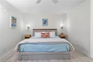 348 Carinosa Ct, Naples, FL 34110 - Photo 6