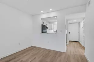 4245 27th Ct SW, Naples, FL 34116 - Photo 12