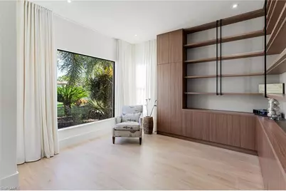 8745 Mustang Island Cir, Naples, FL 34113 - Photo 12