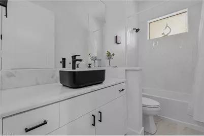 2499 Pine St, Naples, FL 34112 - Photo 14