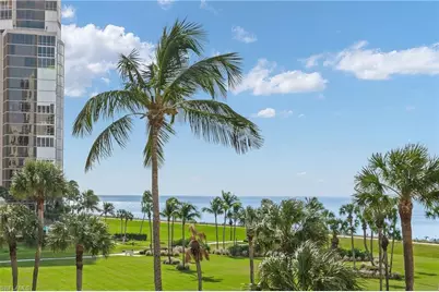 4551 Gulf Shore Blvd N #405, Naples, FL 34103 - Photo 4