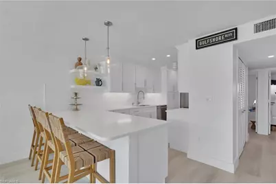 2100 Gulf Shore Blvd N #113, Naples, FL 34102 - Photo 12