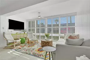 2100 Gulf Shore Blvd N, Naples, FL 34102 - Photo 8