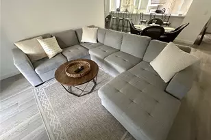 1025 Foxfire Ln, Naples, FL 34104 - Photo 10