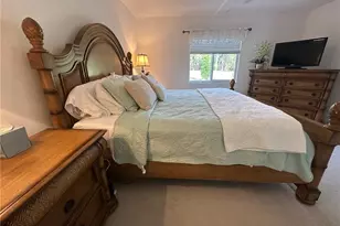 1025 Foxfire Ln, Naples, FL 34104 - Photo 16