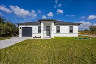 2700 49th St SW, Lehigh Acres, FL 33976 - Photo 2