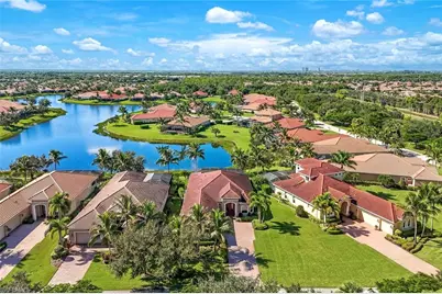 9333 Campanile Cir, Naples, FL 34114 - Photo 2