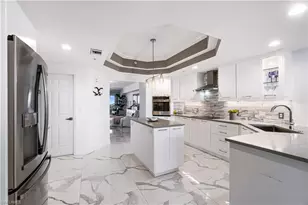 435 Dockside Dr, Naples, FL 34110 - Photo 8