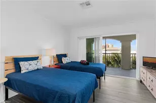 1020 Swallow Ave, Marco Island, FL 34145 - Photo 24