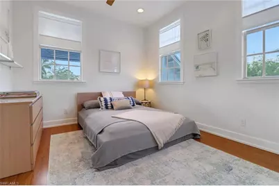 65 Mahogany Dr, Naples, FL 34108 - Photo 20