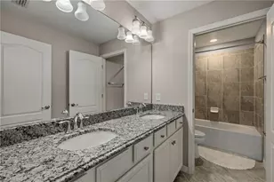 4260 Raffia Palm Cir, Naples, FL 34119 - Photo 16