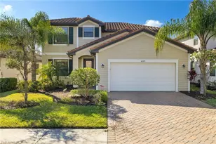 4260 Raffia Palm Cir, Naples, FL 34119 - Photo 1