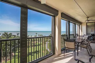 10851 Gulf Shore Dr, Naples, FL 34108 - Photo 1