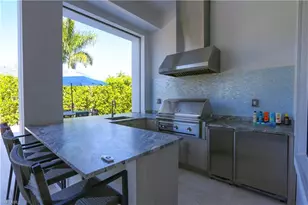 3123 Crayton Rd, Naples, FL 34103 - Photo 2