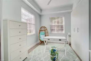 4734 Stratford Ct, Naples, FL 34105 - Photo 12