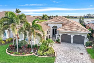 2915 Cinnamon Bay Cir, Naples, FL 34119 - Photo 2