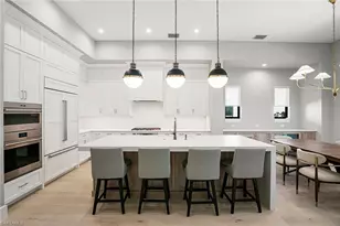 2036 Cambridge Pk Dr, Naples, FL 34109 - Photo 12