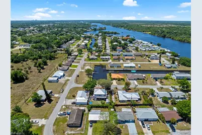 2040 Clarke Ave, Fort Myers, FL 33905 - Photo 48