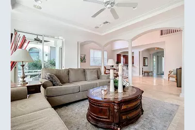 2840 Coco Lakes Dr, Naples, FL 34105 - Photo 30