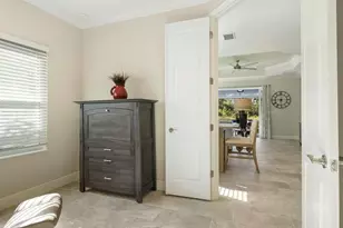 2227 Marquesa Cir, Naples, FL 34112 - Photo 22