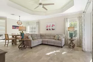 2227 Marquesa Cir, Naples, FL 34112 - Photo 4