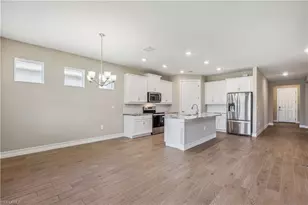 17899 Shade Tree Loop, Punta Gorda, FL 33982 - Photo 4