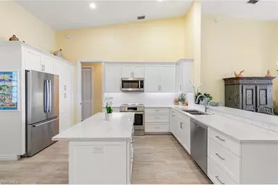750 Bentwater Cir #203, Naples, FL 34108 - Photo 2