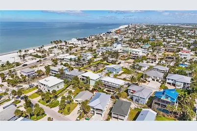 121 Gulf Island Dr, Fort Myers Beach, FL 33931 - Photo 14