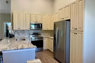 6765 Huntington Lakes Cir, Naples, FL 34119 - Photo 4