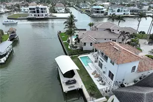 271 Bayview Ave, Naples, FL 34108 - Photo 34