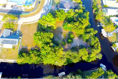 941 Iris Dr, North Fort Myers, FL 33903 - Photo 24