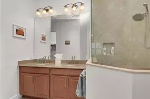 9483 Isla Bella Cir, Bonita Springs, FL 34135 - Photo 20