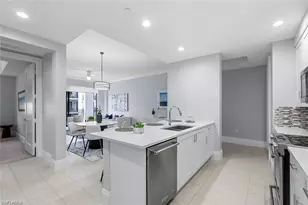 1030 3rd Ave S, Naples, FL 34102 - Photo 8