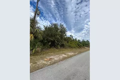 1221 24th Ave NE, Naples, FL 34120 - Photo 4